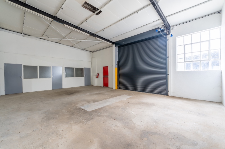 To Let commercial Property for Rent in Dal Josafat Western Cape